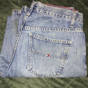 TOMMY HILFIGER BOYS BLUE JEANS 10
